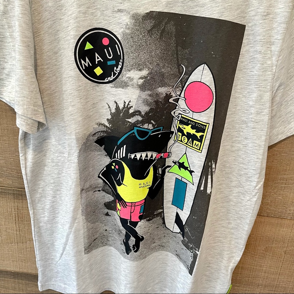 Maui and Sons x H&M Tshirt - Picture 3 of 5